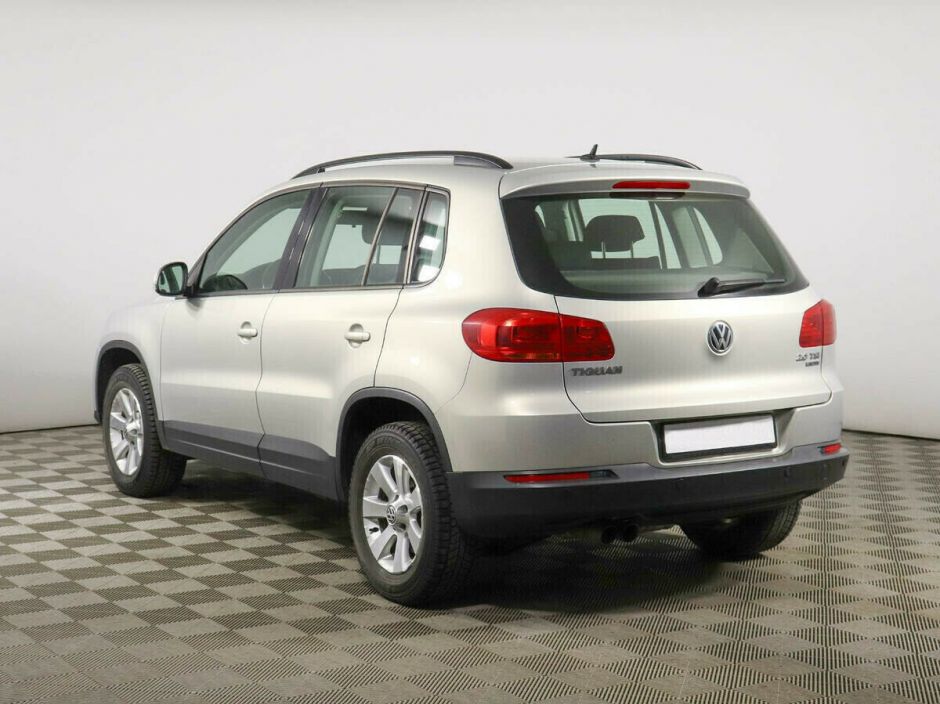 Volkswagen Tiguan, 2.0 л, АТ, 2012 фото 6