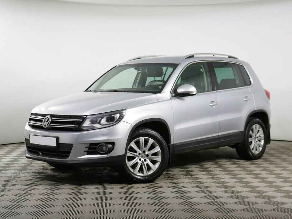 Volkswagen Tiguan, 2.0 л, АТ, 2015 фото 3