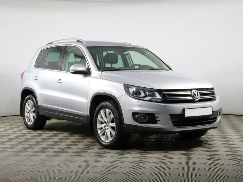 Volkswagen Tiguan, 2.0 л, АТ, 2015 фото 4