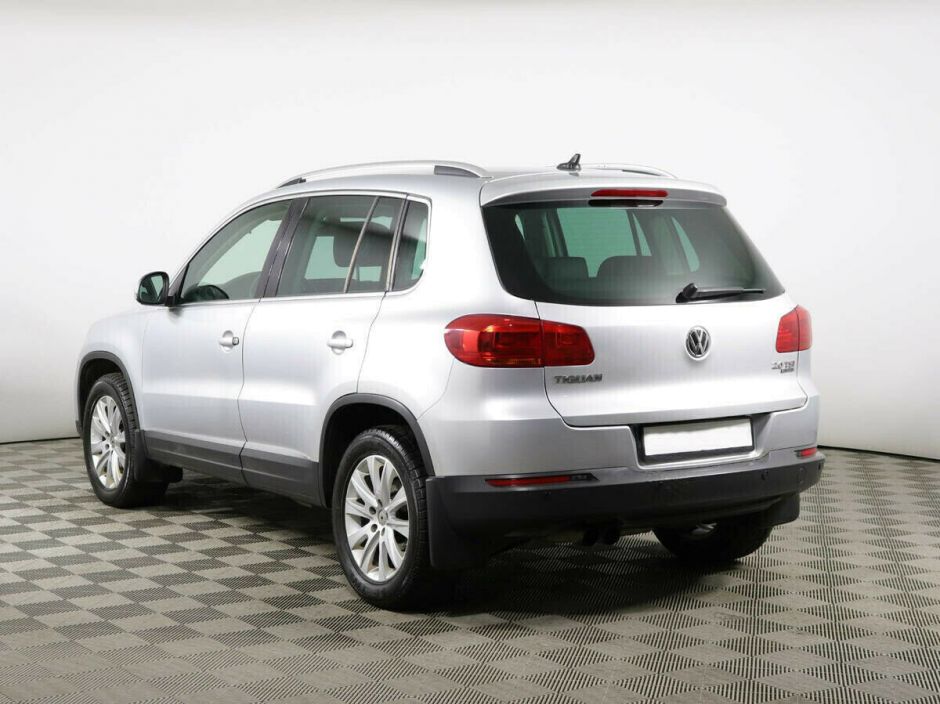 Volkswagen Tiguan, 2.0 л, АТ, 2015 фото 5