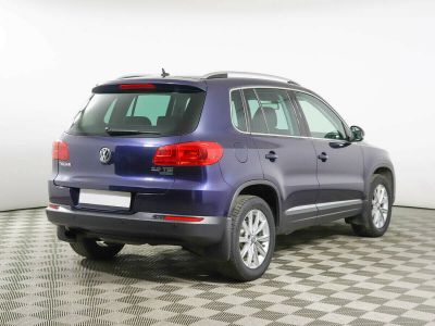 Volkswagen Tiguan, 2.0 л, АКПП, 2012 фото 6