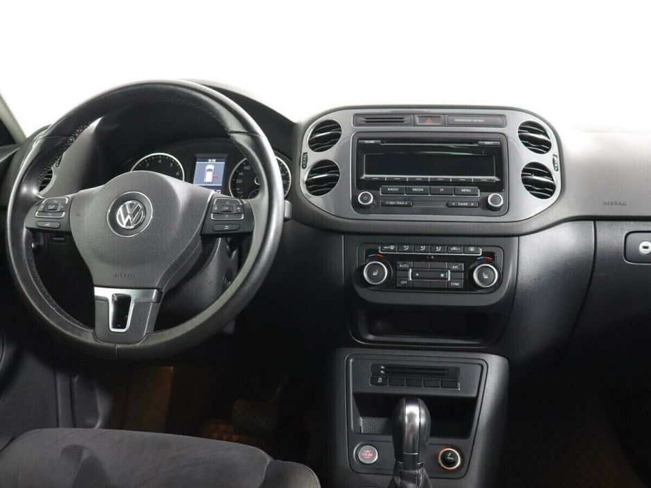 Volkswagen Tiguan, 2.0 л, АТ, 2012 фото 7