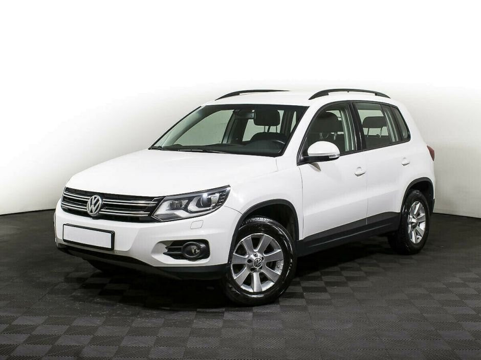 Volkswagen Tiguan, 2.0 л, АТ, 2015 фото 3