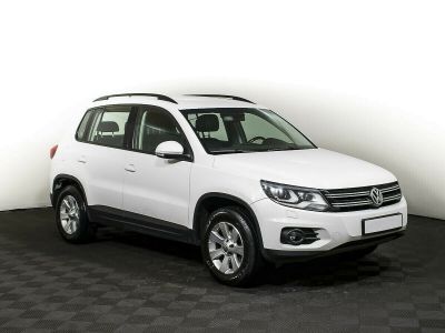 Volkswagen Tiguan, 2.0 л, АКПП, 2015 фото 4