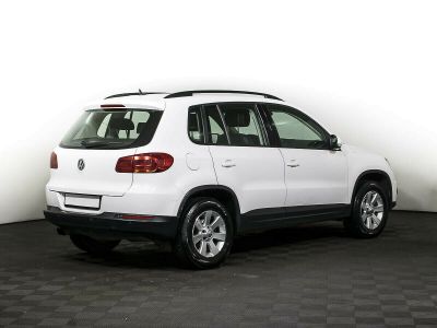 Volkswagen Tiguan, 2.0 л, АКПП, 2015 фото 5