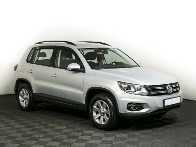 Volkswagen Tiguan, 2.0 л, АКПП, 2015 фото 4