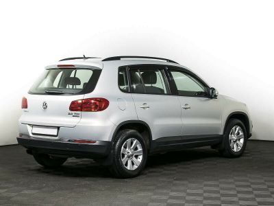 Volkswagen Tiguan, 2.0 л, АКПП, 2015 фото 6