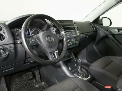 Volkswagen Tiguan, 2.0 л, АКПП, 2015 фото 10