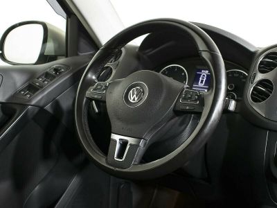 Volkswagen Tiguan, 2.0 л, АКПП, 2015 фото 1