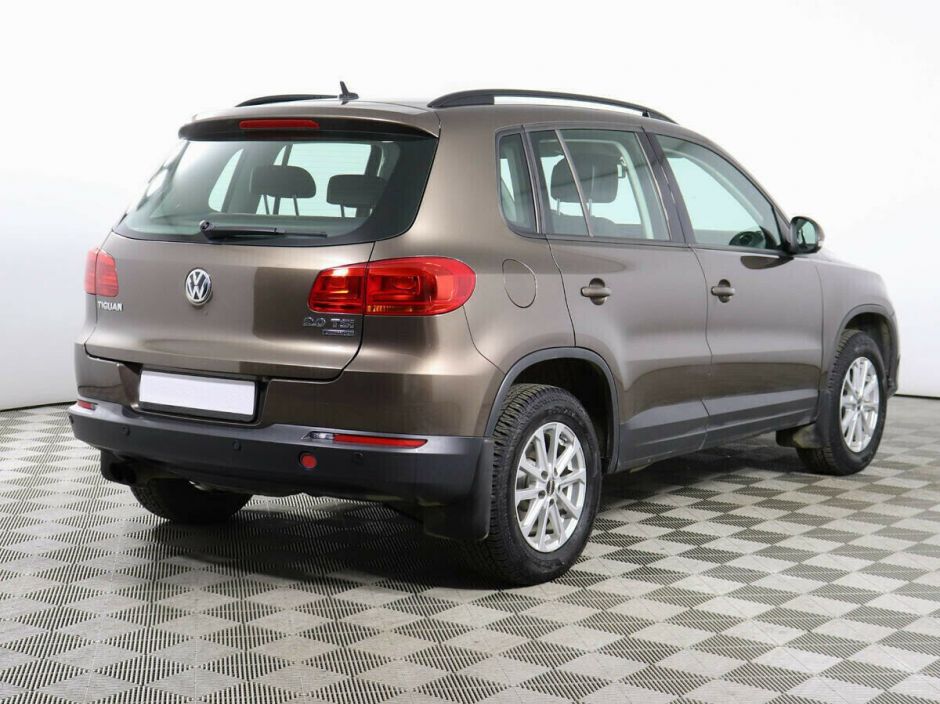 Volkswagen Tiguan, 2.0 л, АТ, 2012 фото 5