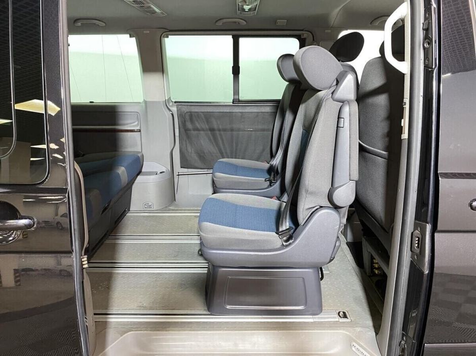 Volkswagen Multivan, 3.2 л, АТ, 2007 фото 2