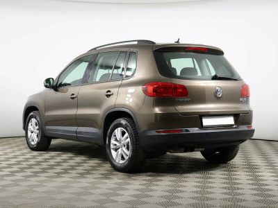 Volkswagen Tiguan, 2.0 л, АКПП, 2015 фото 5