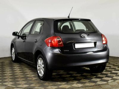 Toyota Auris, 1.6 л, РКПП, 2008 фото 4