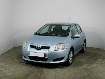 Toyota Auris, 1.6 л, РКПП, 2008 фото 3