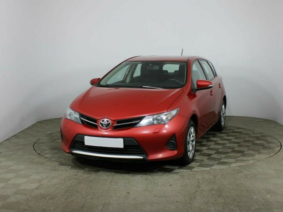 Toyota Auris, 1.6 л, Вариатор, 2014 фото 3