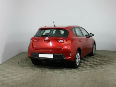 Toyota Auris, 1.6 л, CVT, 2014 фото 4