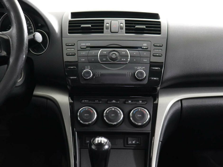 Mazda 6, 1.8 л, МТ, 2010 фото 8