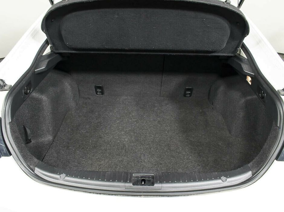 Mazda 6, 1.8 л, МТ, 2011 фото 1