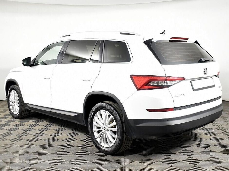 Skoda Kodiaq, 2.0 л, Робот, 2017 фото 6