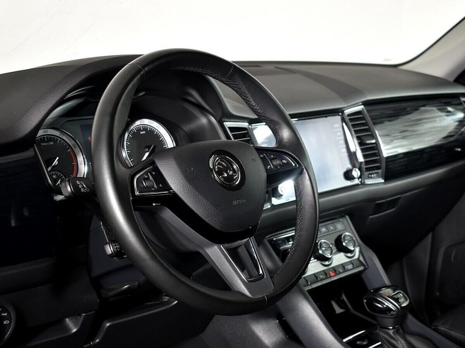 Skoda Kodiaq, 2.0 л, Робот, 2017 фото 7