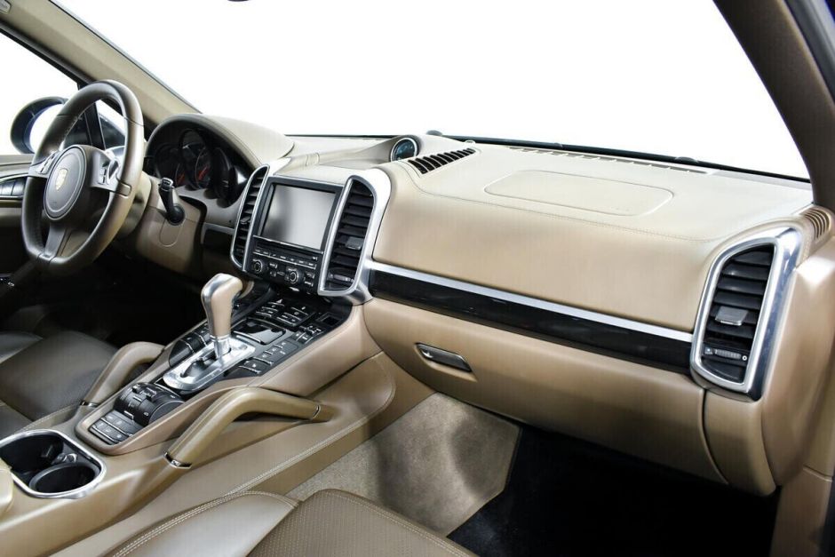 Porsche Cayenne, 3.6 л, АТ, 2013 фото 2
