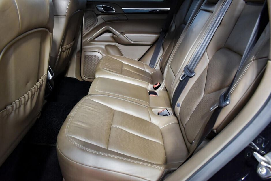 Porsche Cayenne, 3.6 л, АТ, 2013 фото 1