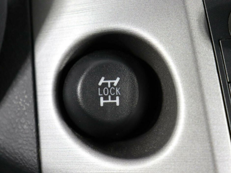 Toyota RAV4, 2.0 л, АТ, 2007 фото 1