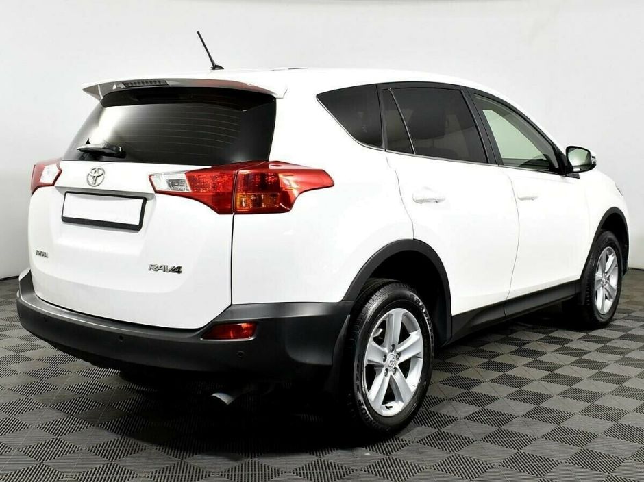 Toyota RAV4, 2.0 л, Вариатор, 2014 фото 4