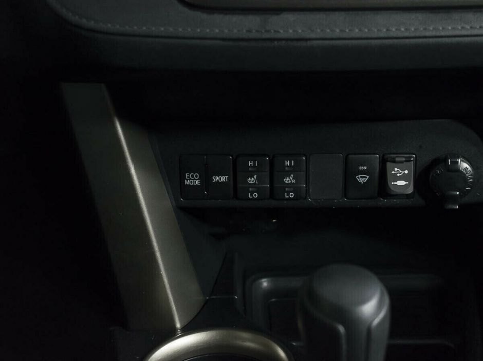 Toyota RAV4, 2.0 л, Вариатор, 2014 фото 8