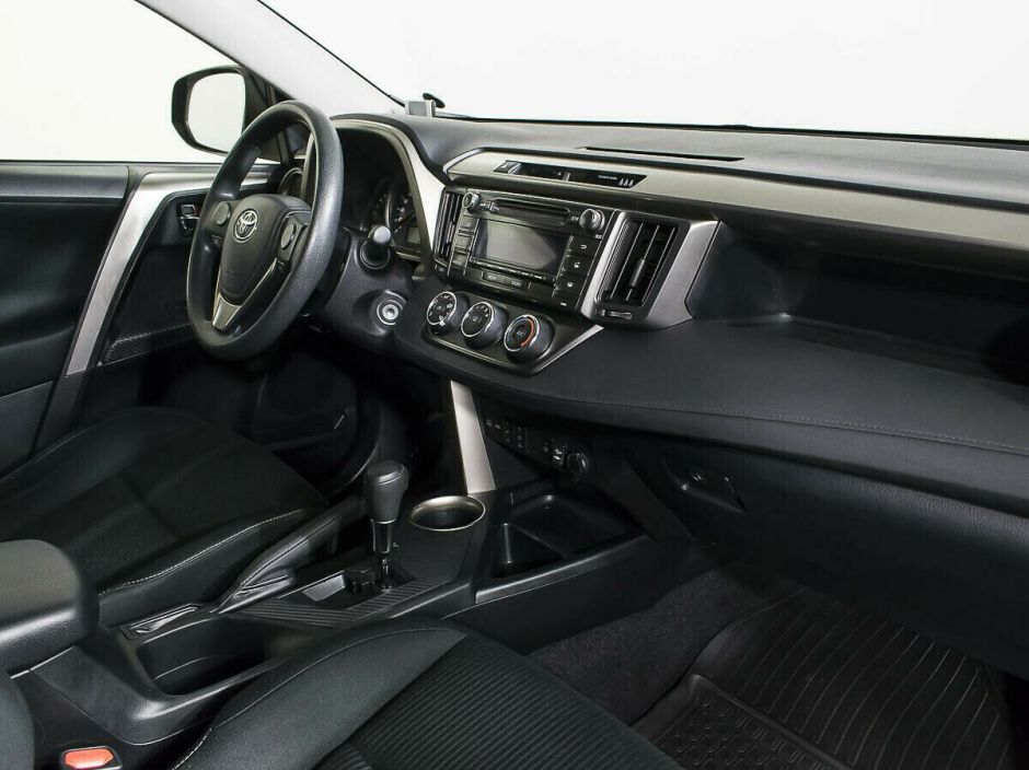 Toyota RAV4, 2.0 л, Вариатор, 2014 фото 2