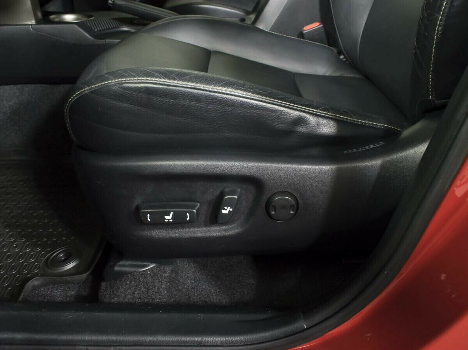 Toyota RAV4, 2.2 л, АТ, 2013 фото 11