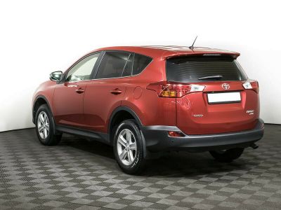 Toyota RAV4, 2.2 л, АКПП, 2014 фото 6