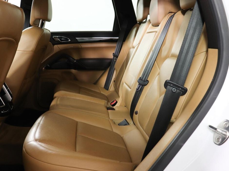 Porsche Cayenne, 3.6 л, АТ, 2013 фото 1