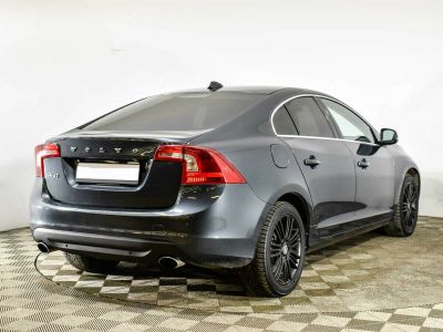 Volvo S60, 1.6 л, РКПП, 2012 фото 5