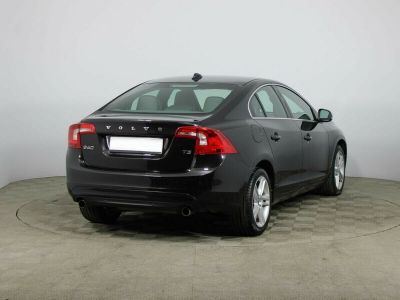 Volvo S60, 1.5 л, АКПП, 2016 фото 6