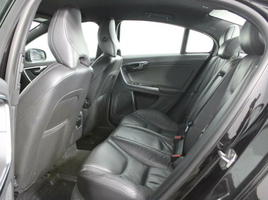 Volvo S60, 1.5 л, АТ, 2016 фото 1