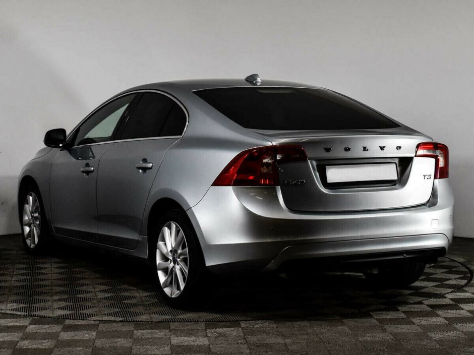 Volvo S60, 2.0 л, АТ, 2014 фото 6