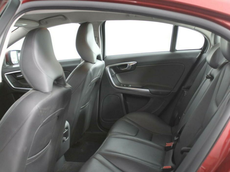 Volvo S60, 1.5 л, АТ, 2016 фото 1