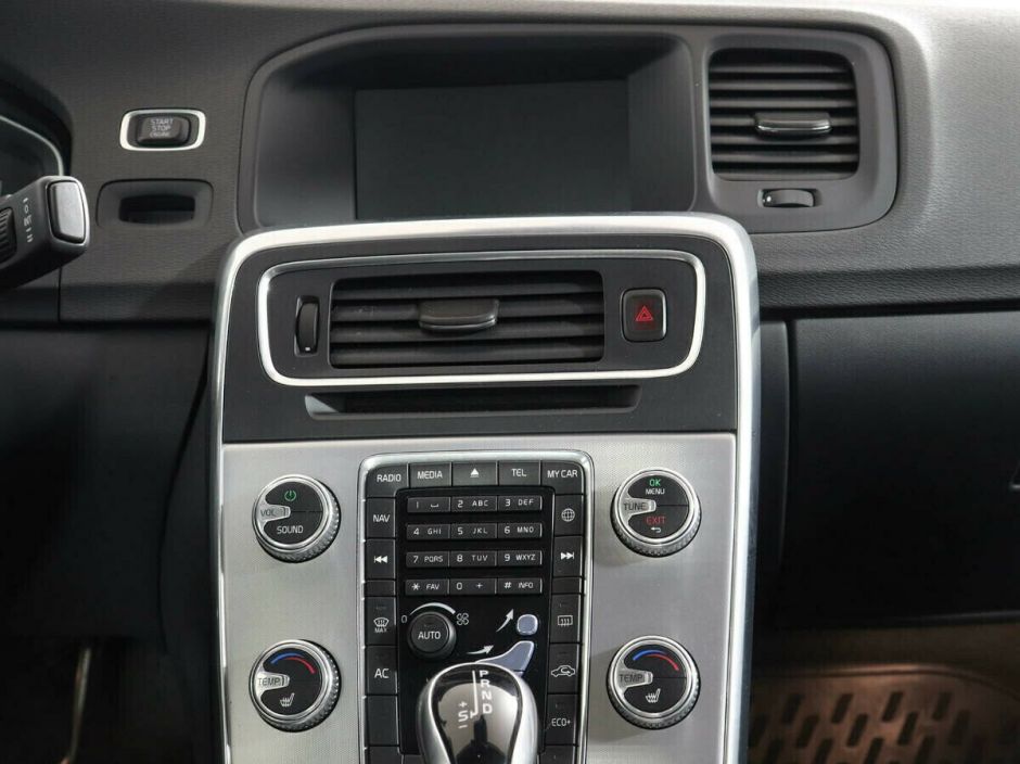 Volvo S60, 1.5 л, АТ, 2017 фото 1