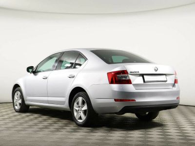 Skoda Octavia, 1.4 л, РКПП, 2015 фото 6