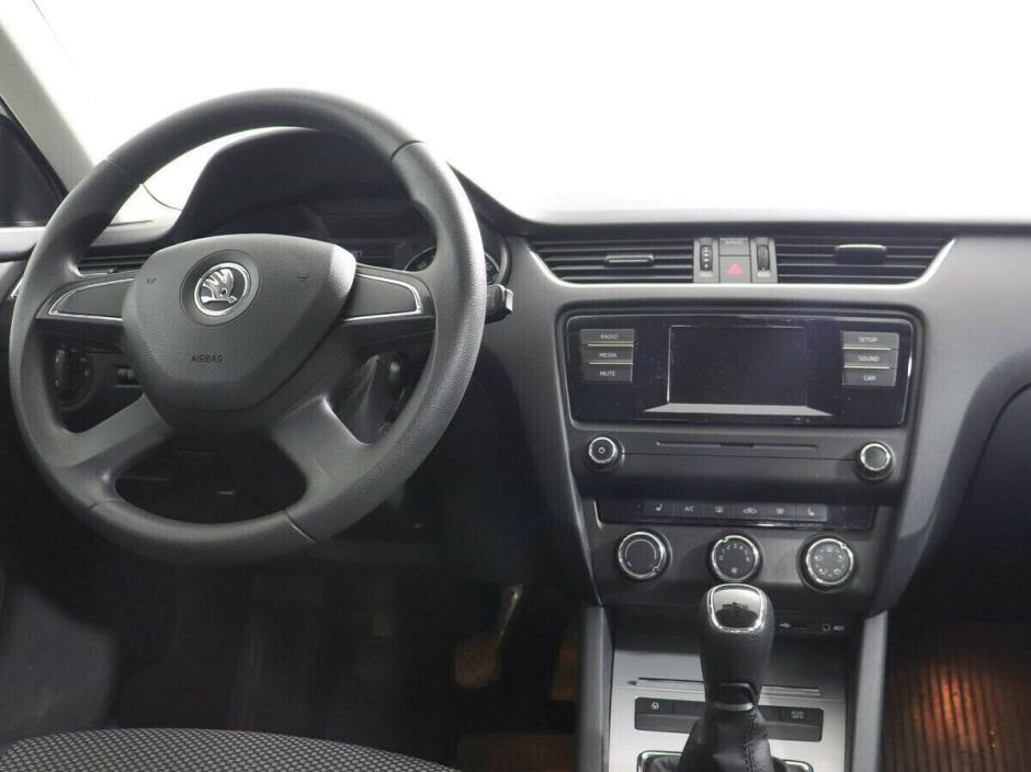 Skoda Octavia, 1.6 л, МТ, 2015 фото 7