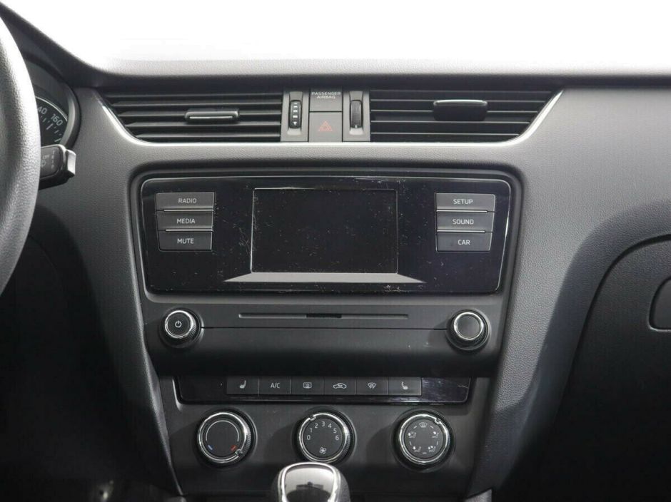 Skoda Octavia, 1.6 л, МТ, 2015 фото 2