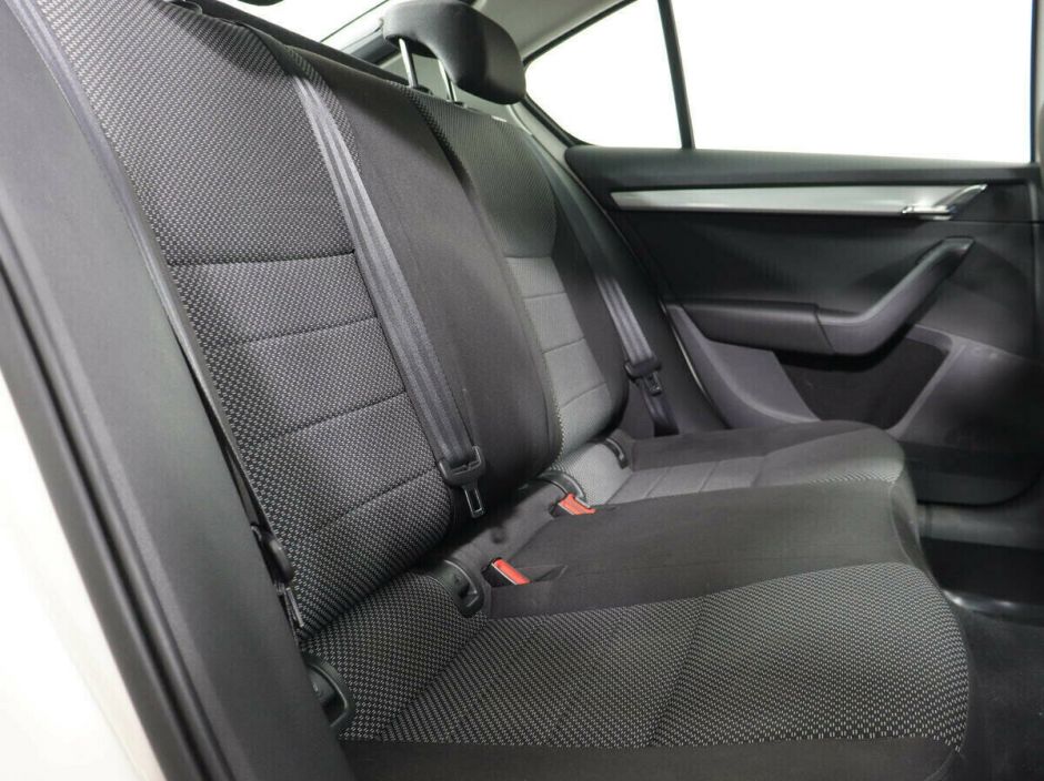 Skoda Octavia, 1.6 л, МТ, 2015 фото 1