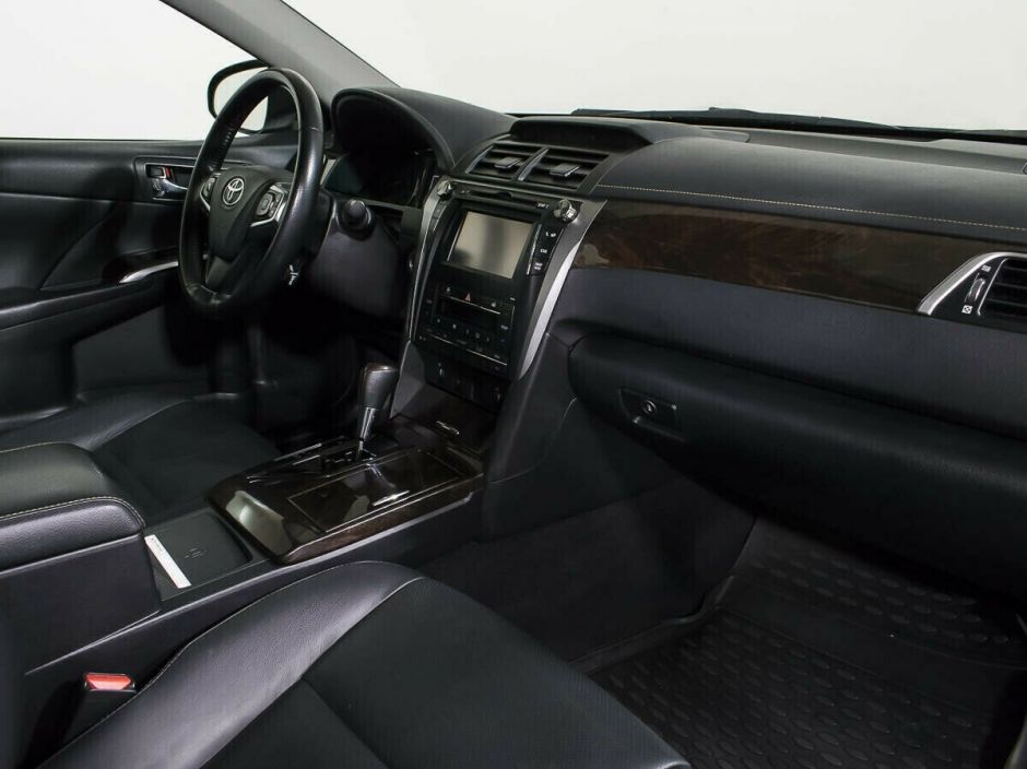 Toyota Camry, 2.5 л, АТ, 2015 фото 8