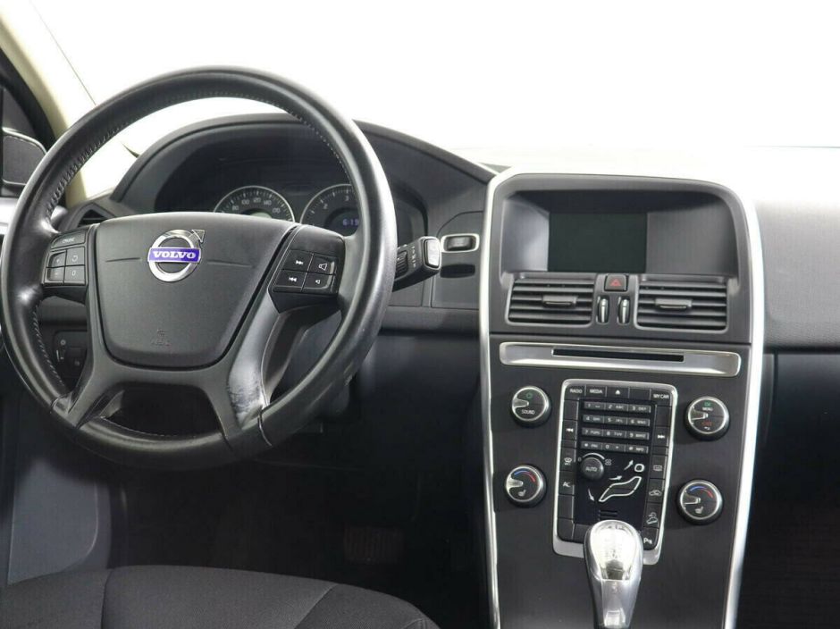 Volvo XC60, 2.4 л, АТ, 2013 фото 2