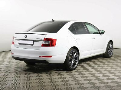 Skoda Octavia, 1.8 л, РКПП, 2016 фото 5