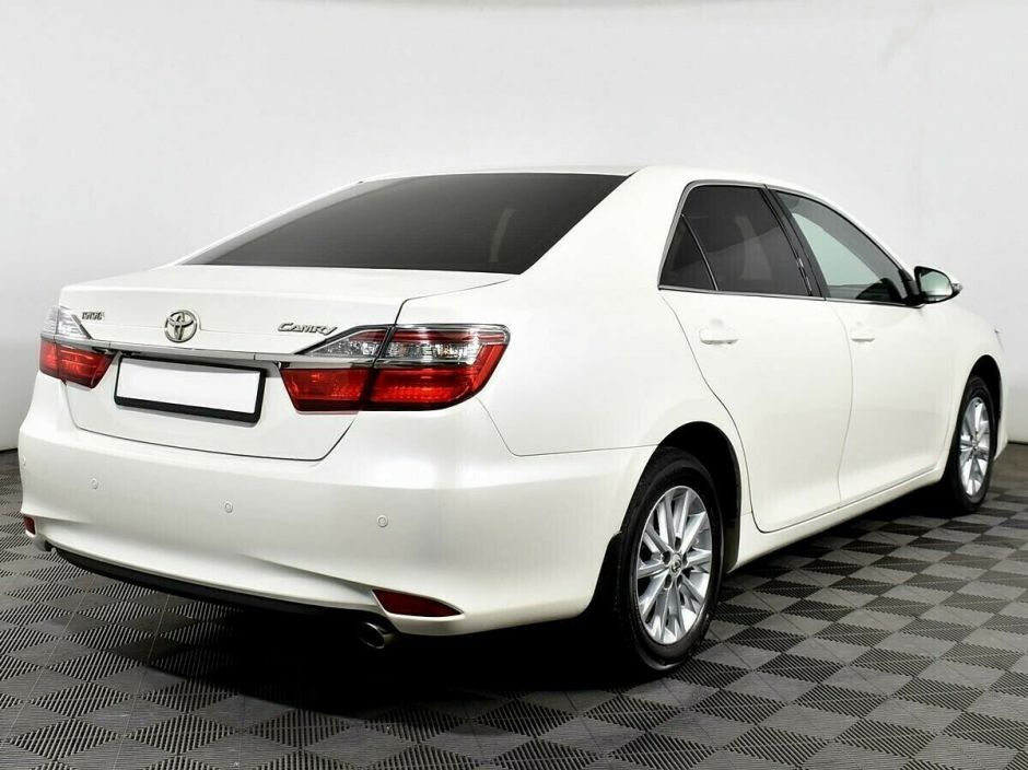 Toyota Camry, 2.5 л, АТ, 2017 фото 4