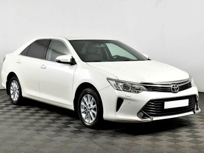 Toyota Camry, 2.5 л, АКПП, 2017 фото 5