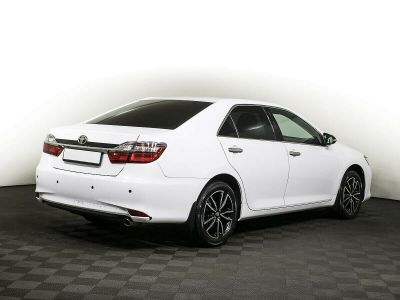 Toyota Camry, 2.5 л, АКПП, 2017 фото 4