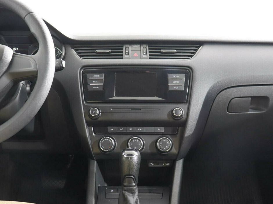 Skoda Octavia, 1.6 л, АТ, 2016 фото 7